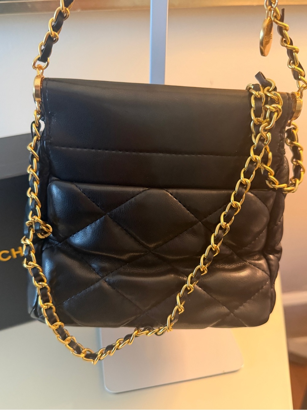 Chanel Beauty GWP Black Quilted Cosmetic Bag Chain With Charms original Box New - Picture 4 of 16